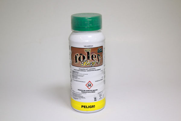 FOLEY REY Clorpirifos Etil 31.65% + Permetrina 4.52%  950 ml